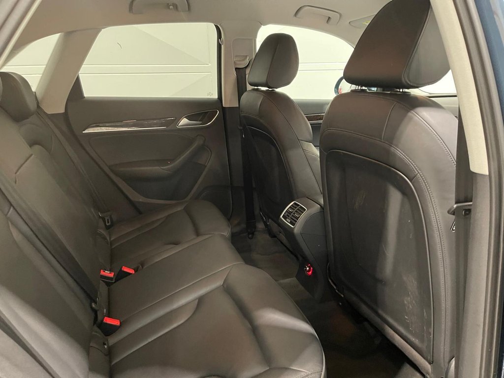 Used Audi Q3 2016 for sale - 77121900: Photo 21