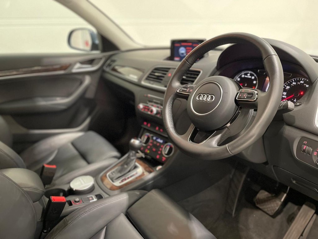 Used Audi Q3 2016 for sale - 77121900: Photo 9