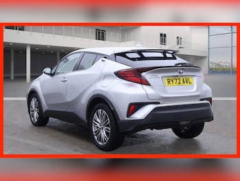 Used Toyota C-HR 2023 for sale - 76725080: Photo