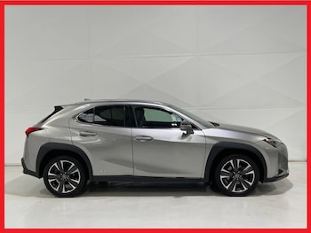 Used Lexus UX 2019 for sale - 76481842: Photo