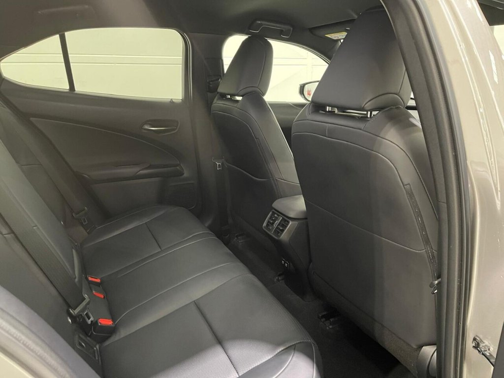 Used Lexus UX 2019 for sale - 76481842: Photo 30