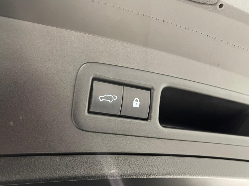 Used Lexus UX 2019 for sale - 76481842: Photo 39