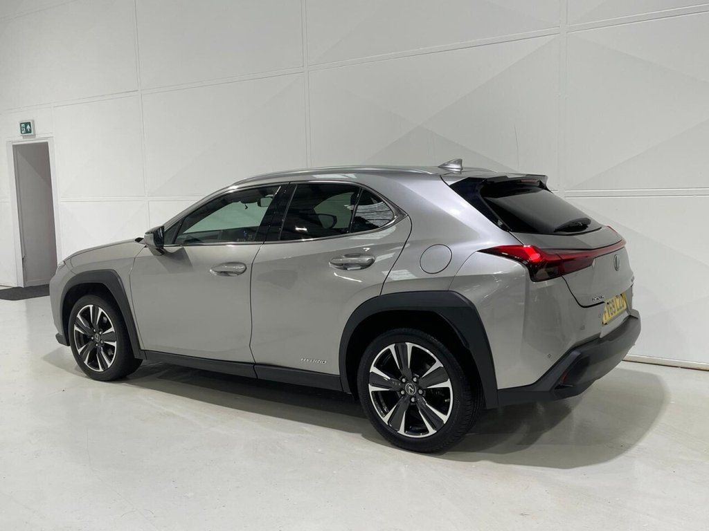 Used Lexus UX 2019 for sale - 76481842: Photo 5