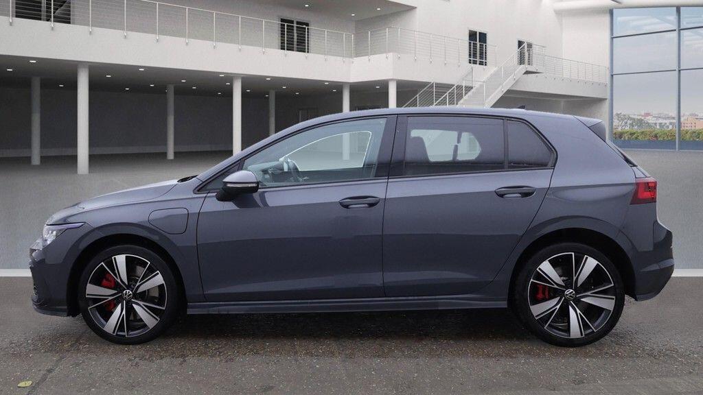 Used Volkswagen Golf 2024 for sale - 76398090: Photo 5