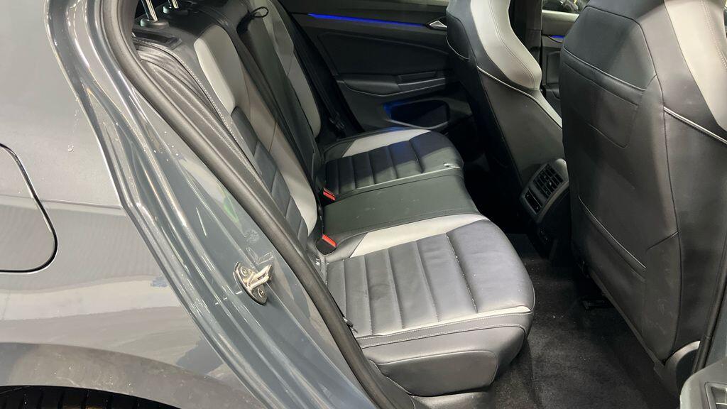 Used Volkswagen Golf 2024 for sale - 76398090: Photo 9