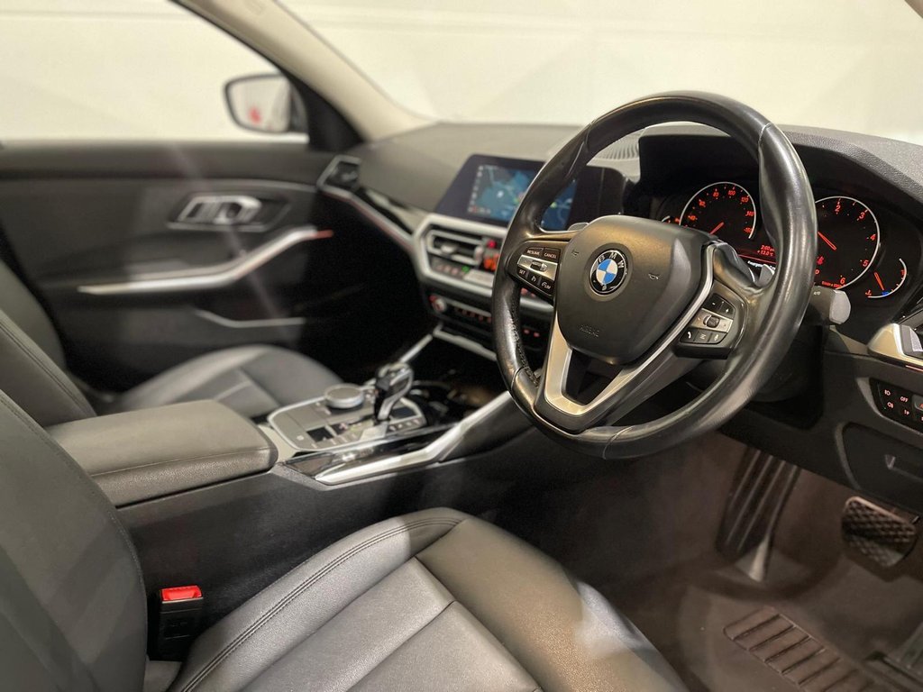 Used BMW 3 Series 2019 for sale - 76900881: Photo 10
