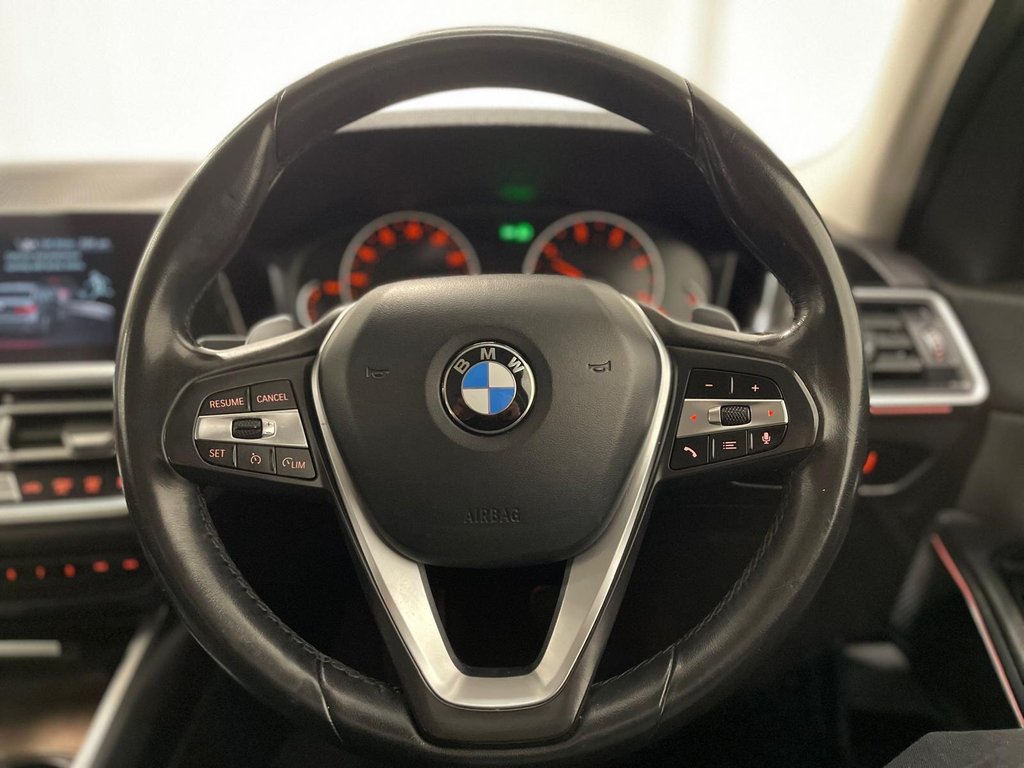 Used BMW 3 Series 2019 for sale - 76900881: Photo 11
