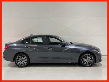 Used BMW 3 Series 2019 for sale - 76900881: Photo