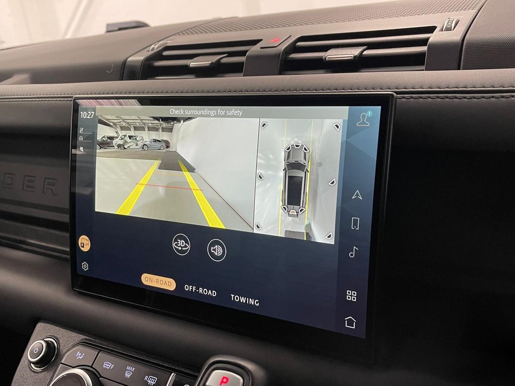 Used Land Rover Defender 130 2023 for sale - 76558882: Photo 15