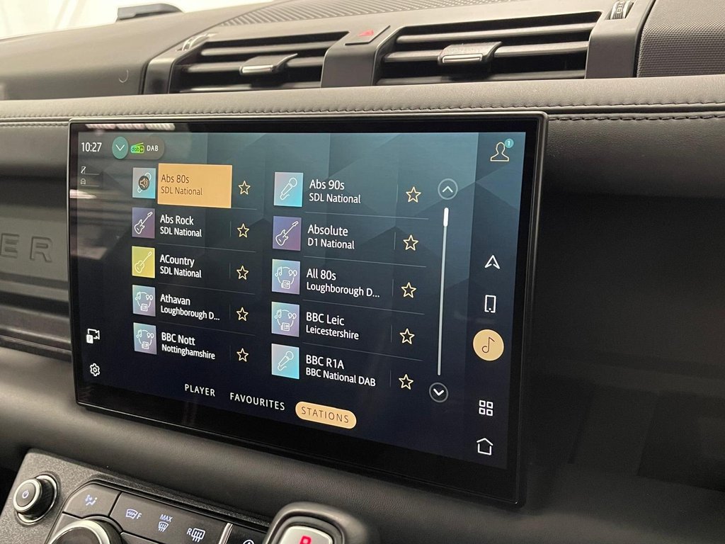 Used Land Rover Defender 130 2023 for sale - 76558882: Photo 16