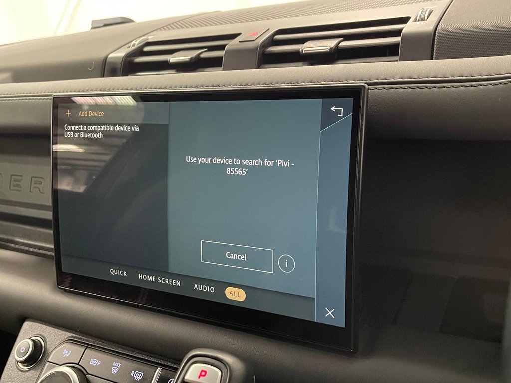 Used Land Rover Defender 130 2023 for sale - 76558882: Photo 20