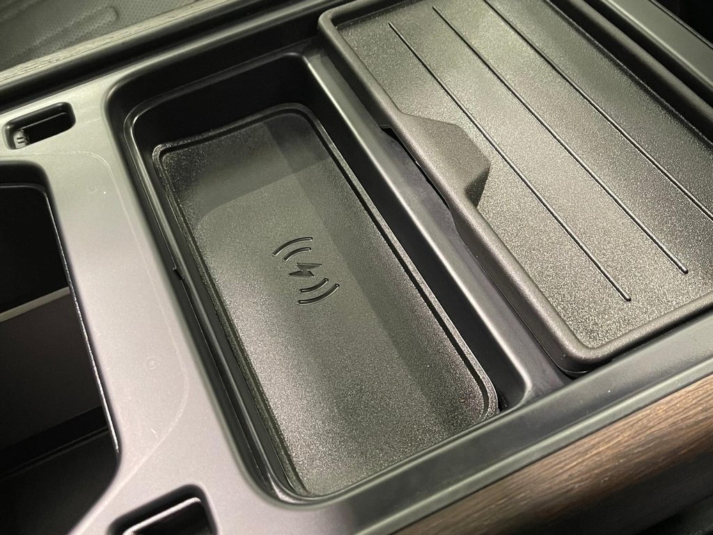 Used Land Rover Defender 130 2023 for sale - 76558882: Photo 27