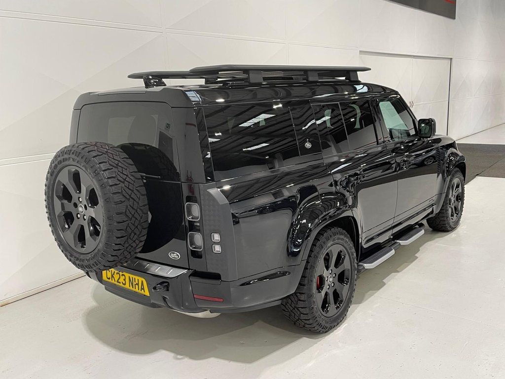 Used Land Rover Defender 130 2023 for sale - 76558882: Photo 49