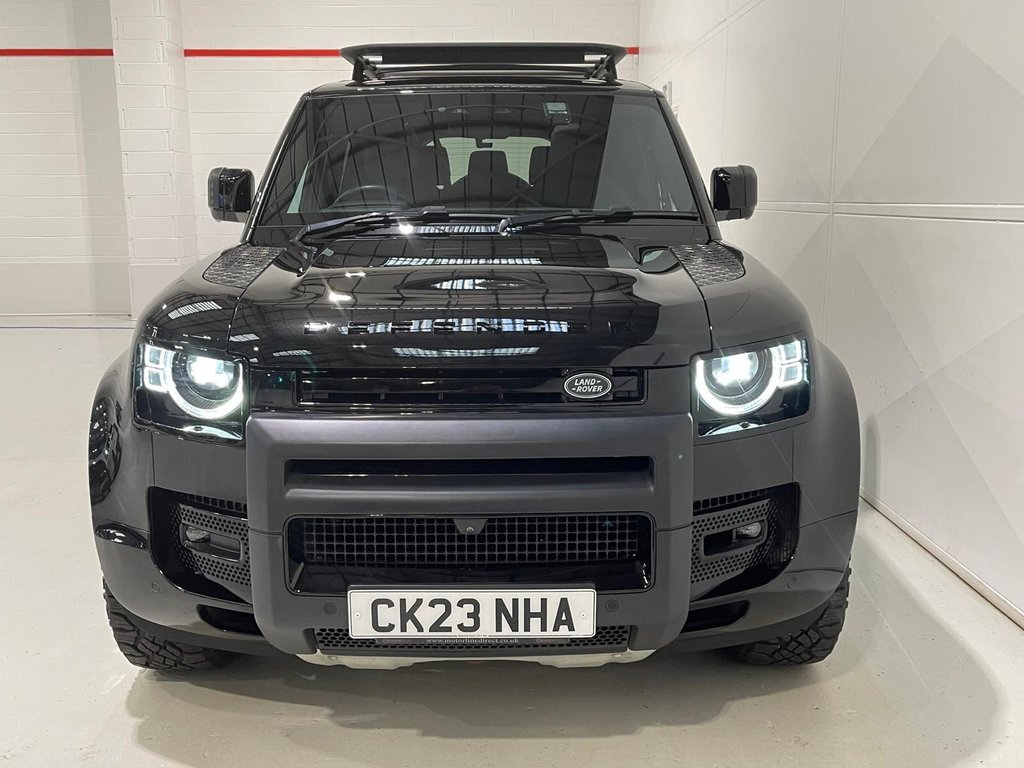 Used Land Rover Defender 130 2023 for sale - 76558882: Photo 8