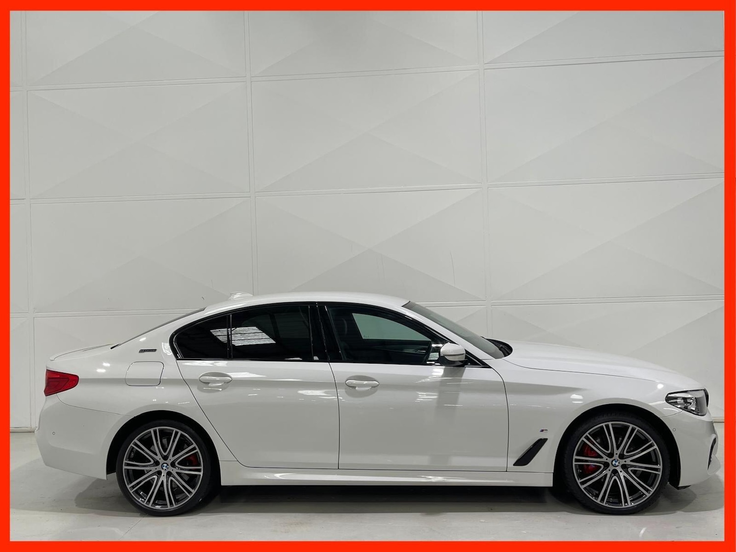 Used BMW 5 Series 2018 for sale - 76398028: Photo 2