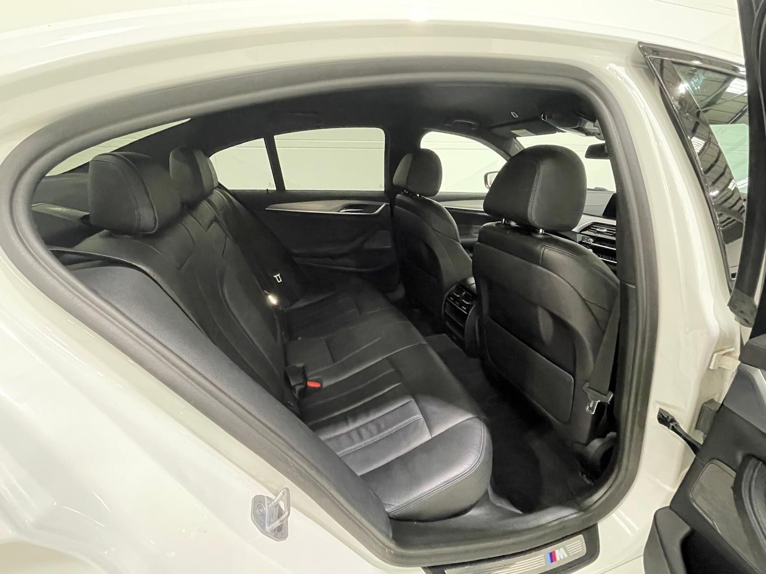 Used BMW 5 Series 2018 for sale - 76398028: Photo 34