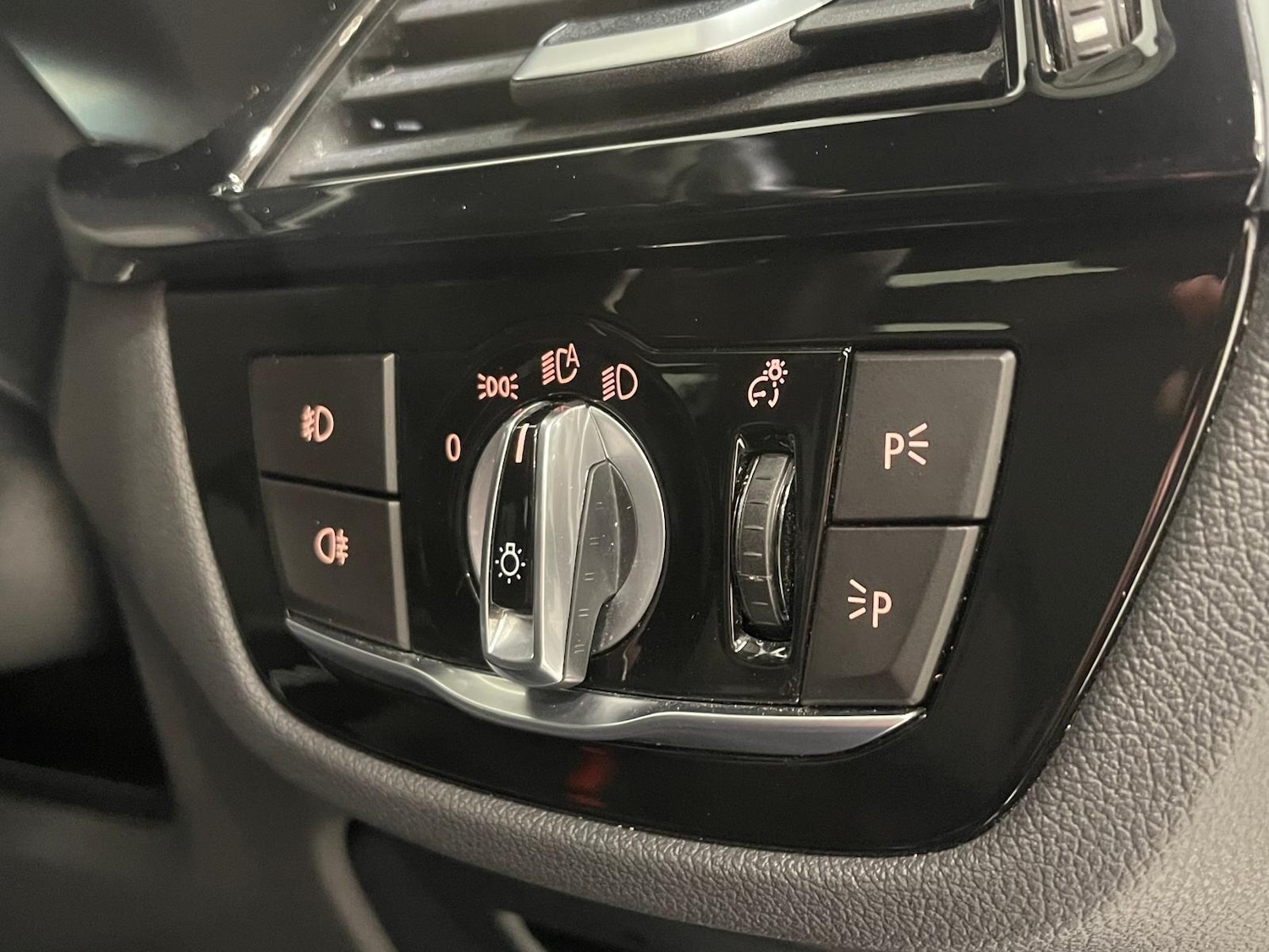 Used BMW 5 Series 2018 for sale - 76398028: Photo 85