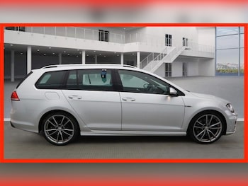 Used Volkswagen Golf 2016 for sale - 76397909: Photo