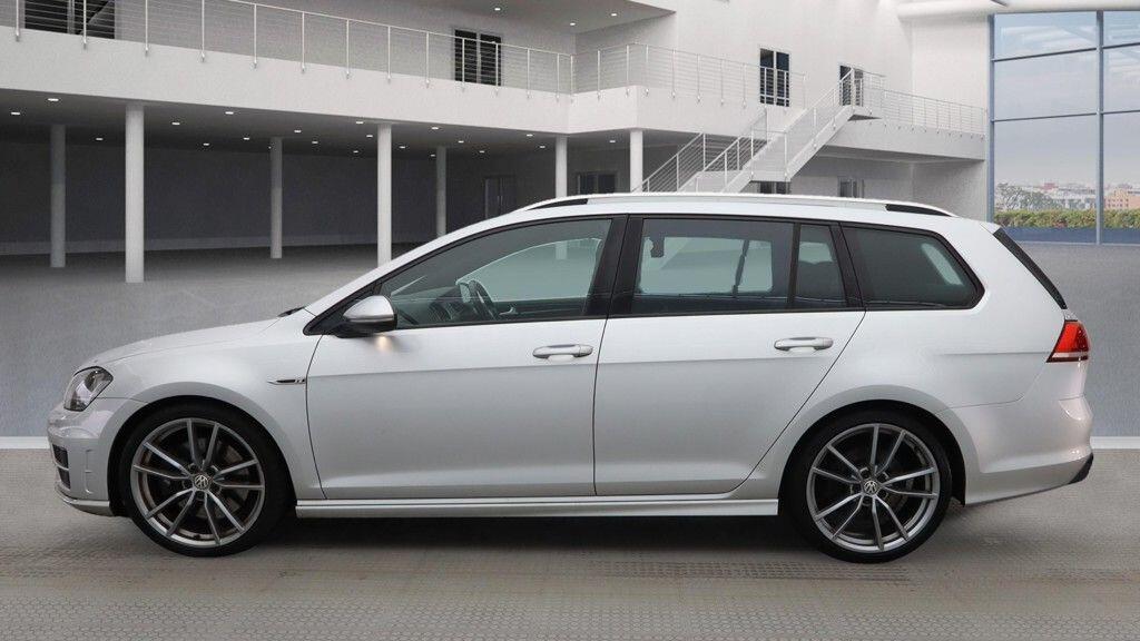 Used Volkswagen Golf 2016 for sale - 76397909: Photo 5