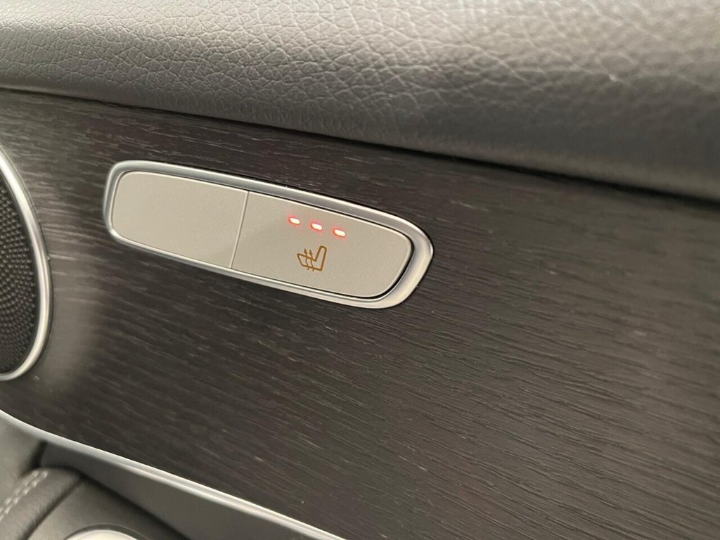 Used Mercedes-Benz GLC 2020 for sale - 76481885: Photo 21