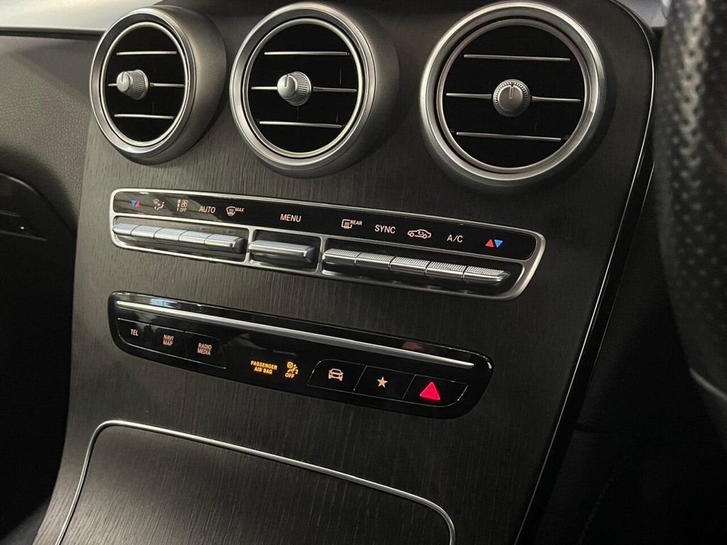 Used Mercedes-Benz GLC 2020 for sale - 76481885: Photo 30