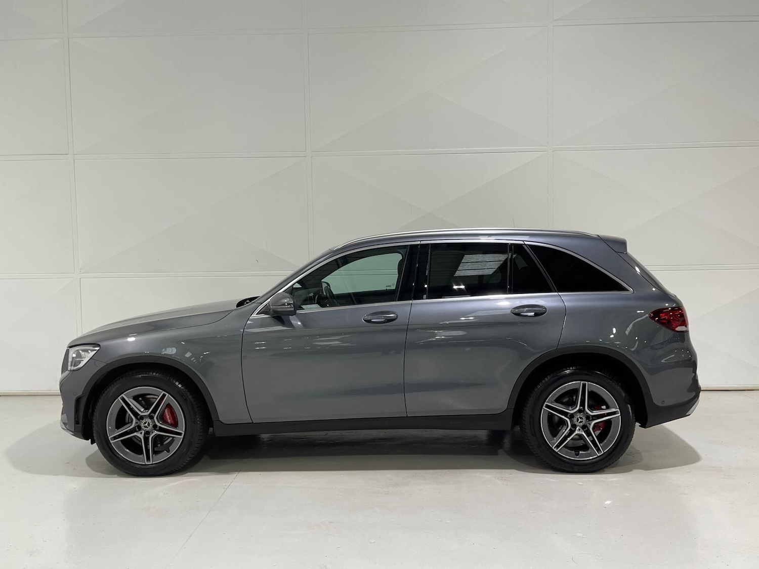 Used Mercedes-Benz GLC 2020 for sale - 76398984: Photo 68