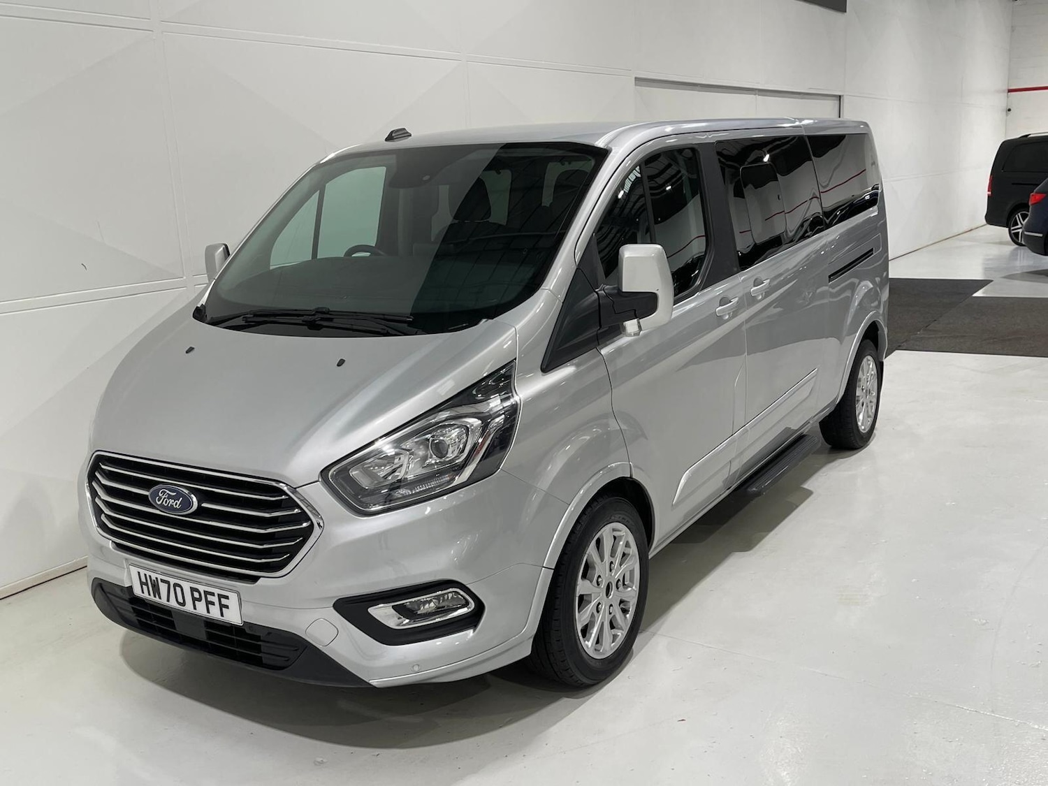 Used Ford Tourneo Custom 2020 for sale - 76398032: Photo 50