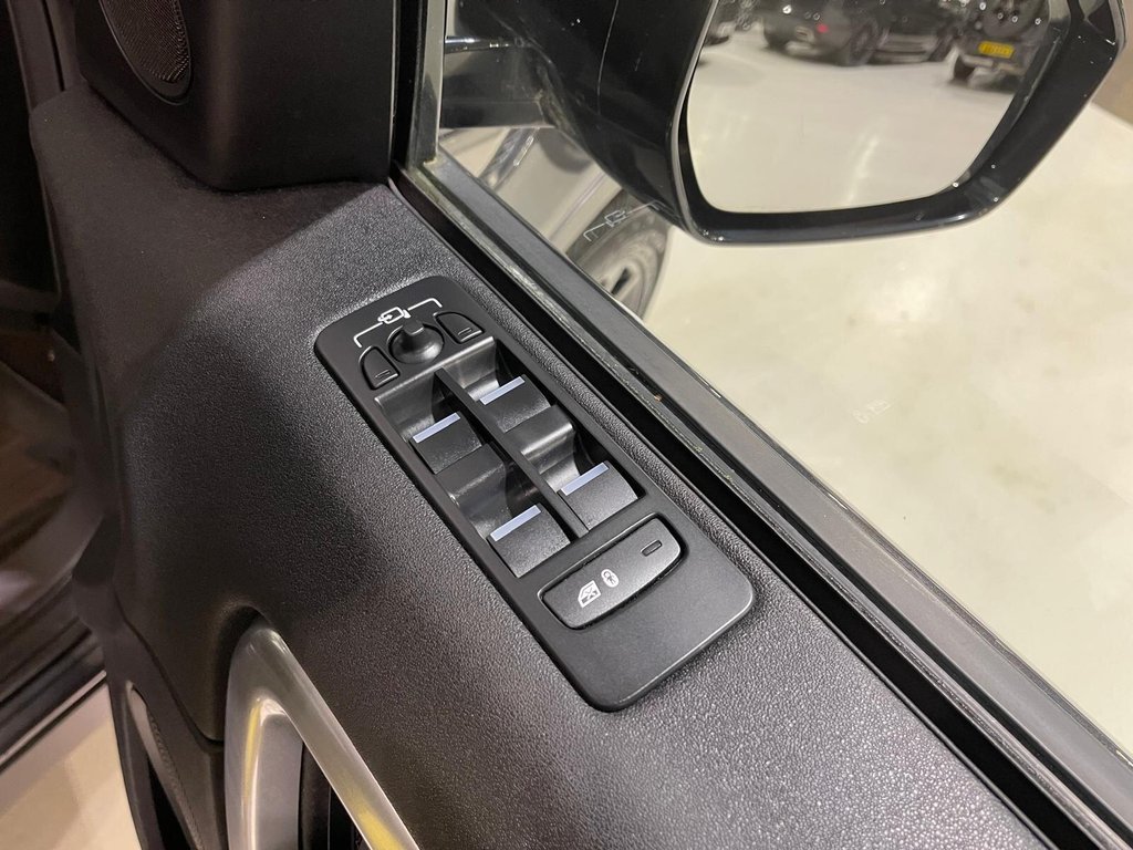 Used Land Rover Discovery Sport 2018 for sale - 78124395: Photo 23