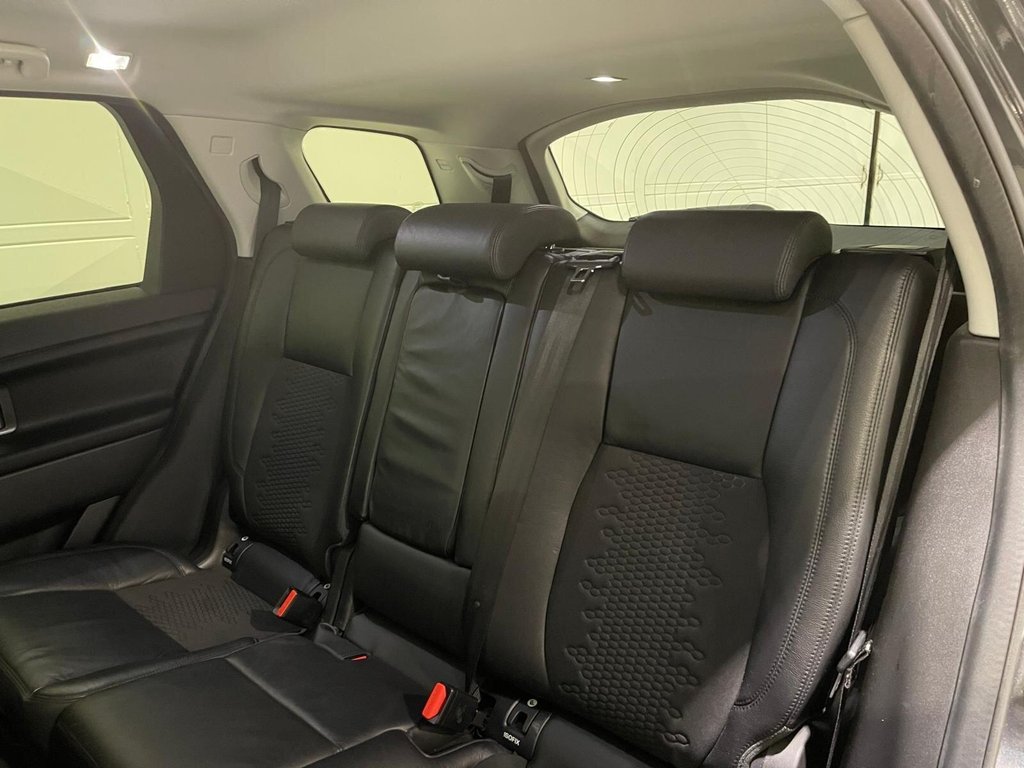 Used Land Rover Discovery Sport 2018 for sale - 78124395: Photo 32