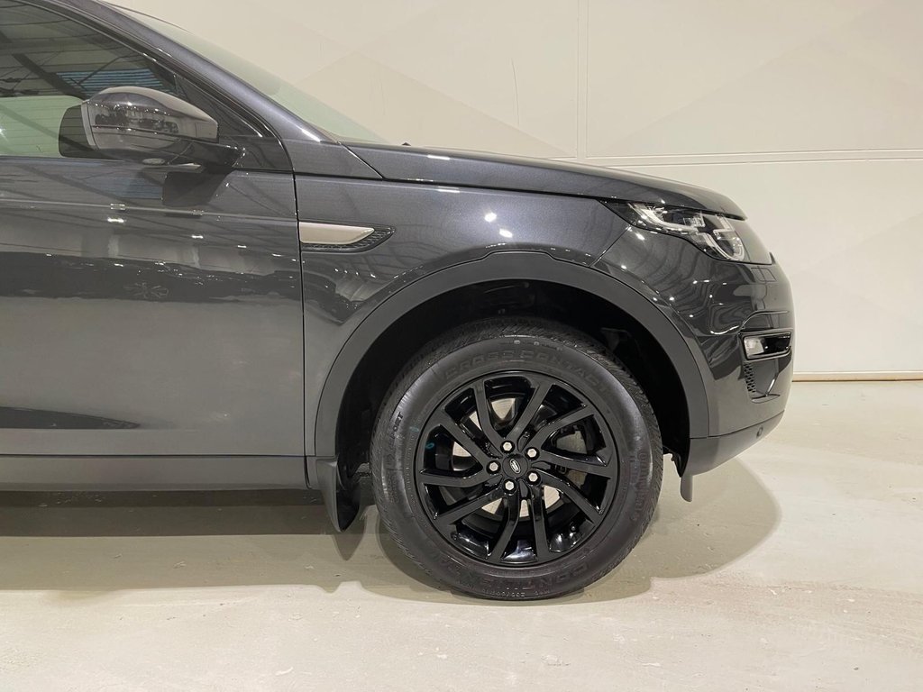 Used Land Rover Discovery Sport 2018 for sale - 78124395: Photo 40