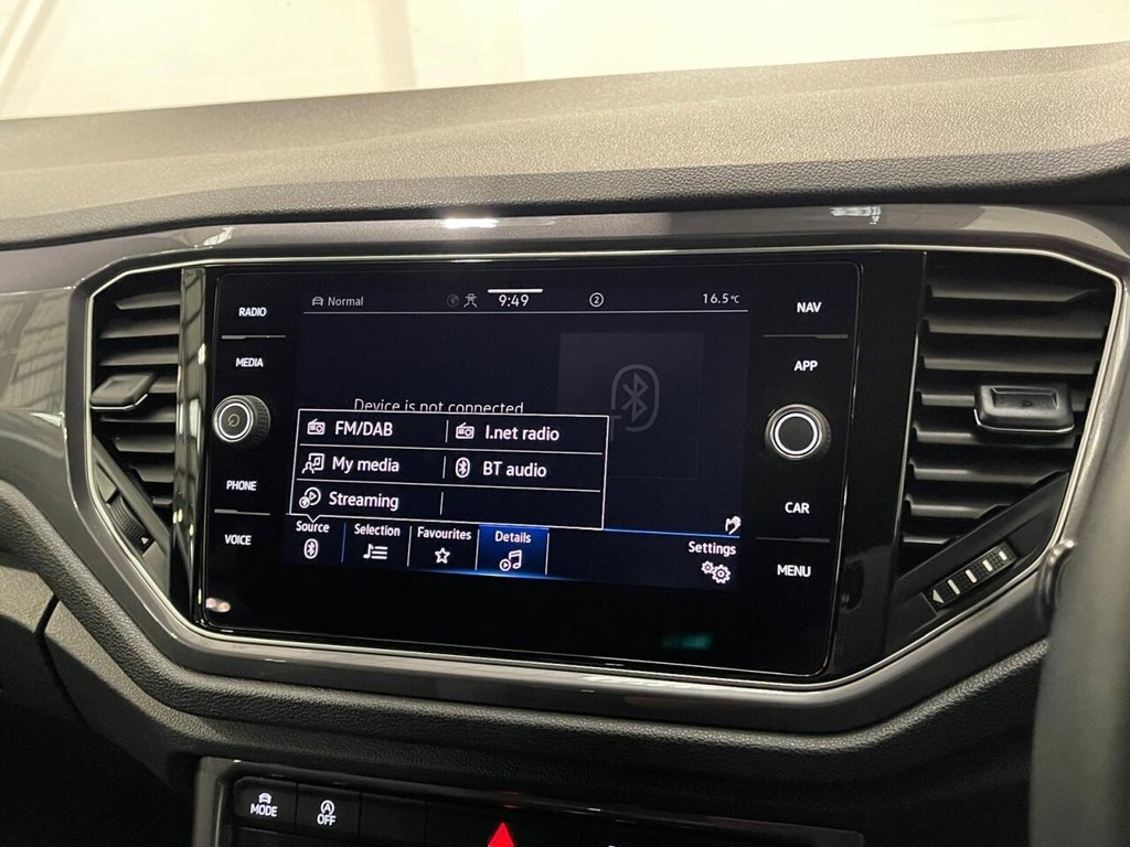 Used Volkswagen T-Roc 2021 for sale - 76495979: Photo 18