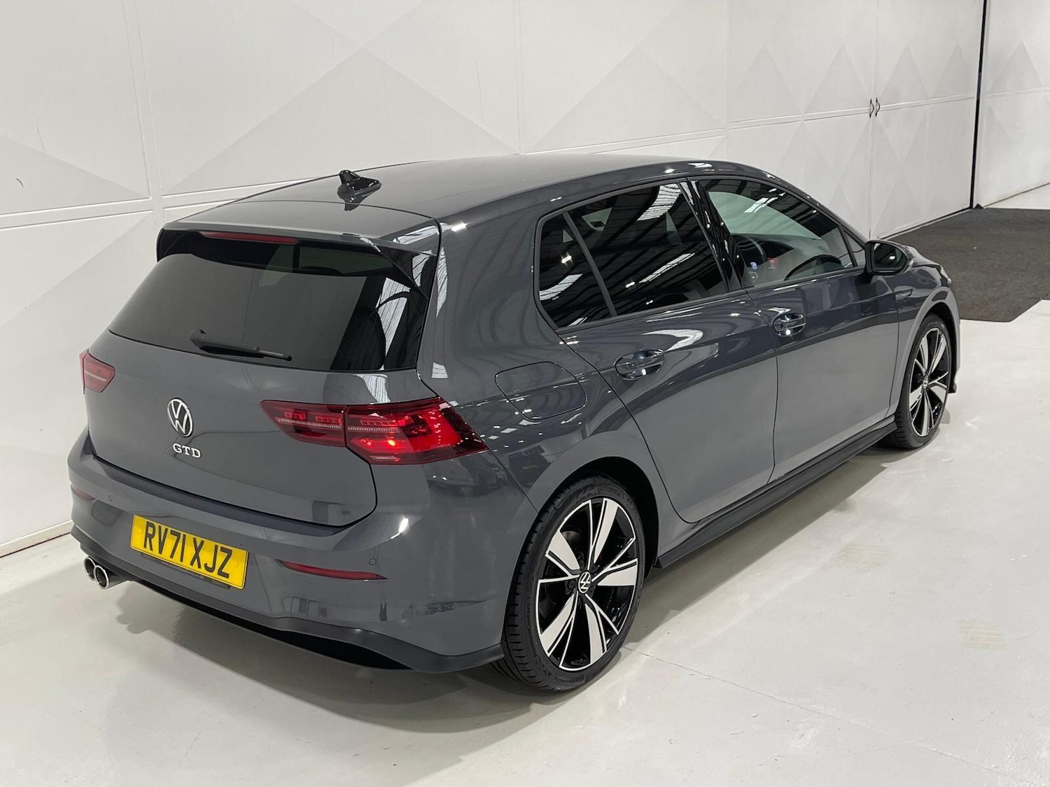 Used Volkswagen Golf 2021 for sale - 76398991: Photo 100