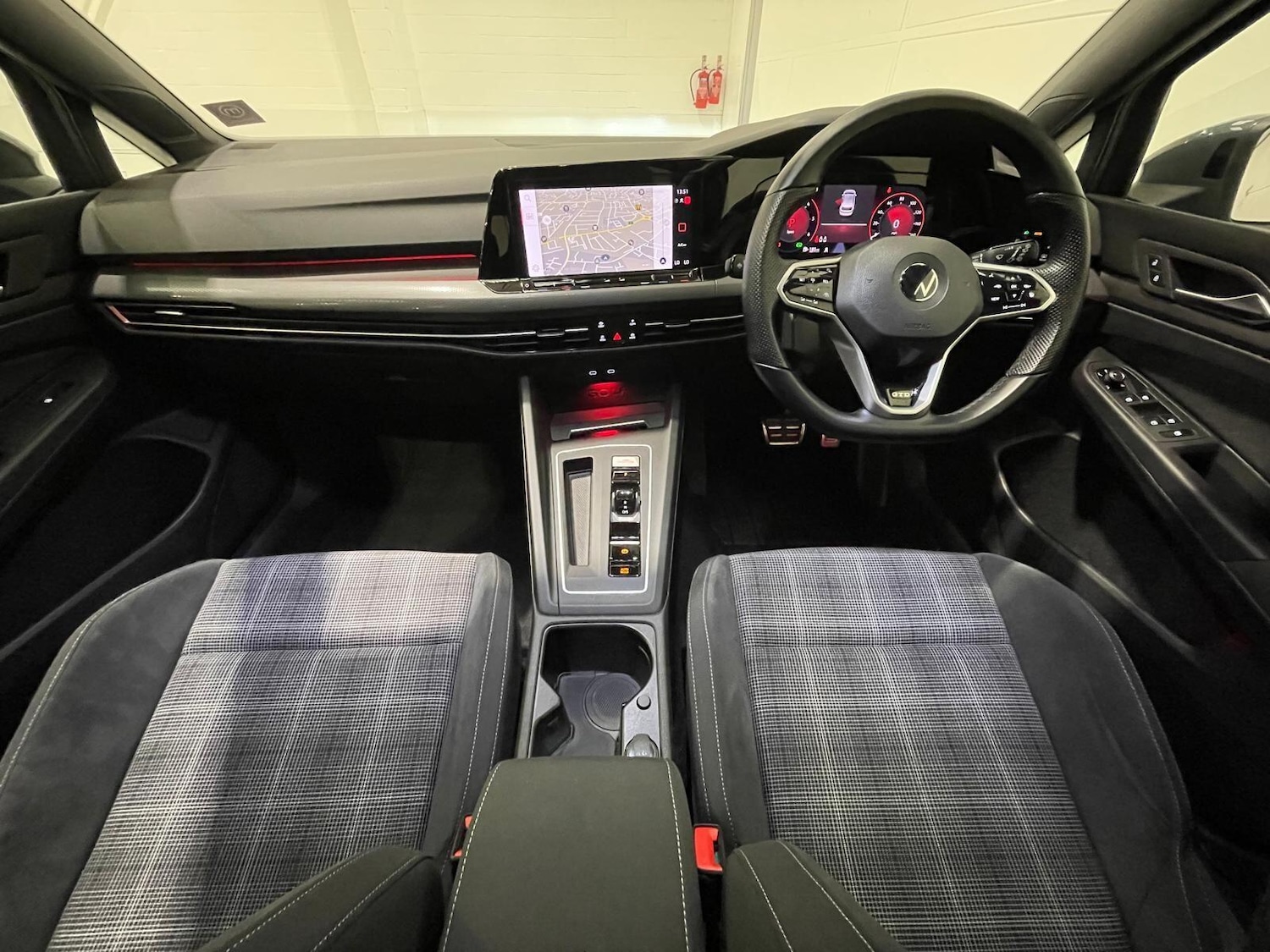 Used Volkswagen Golf 2021 for sale - 76398991: Photo 91