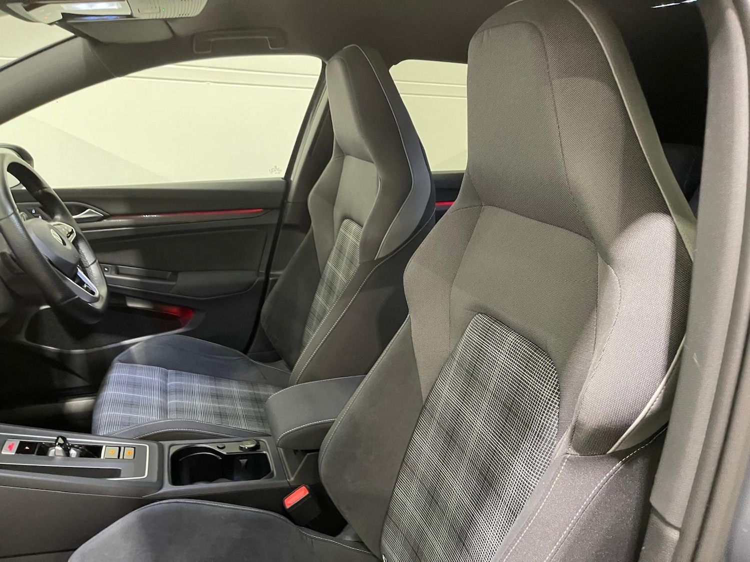 Used Volkswagen Golf 2021 for sale - 76398991: Photo 93