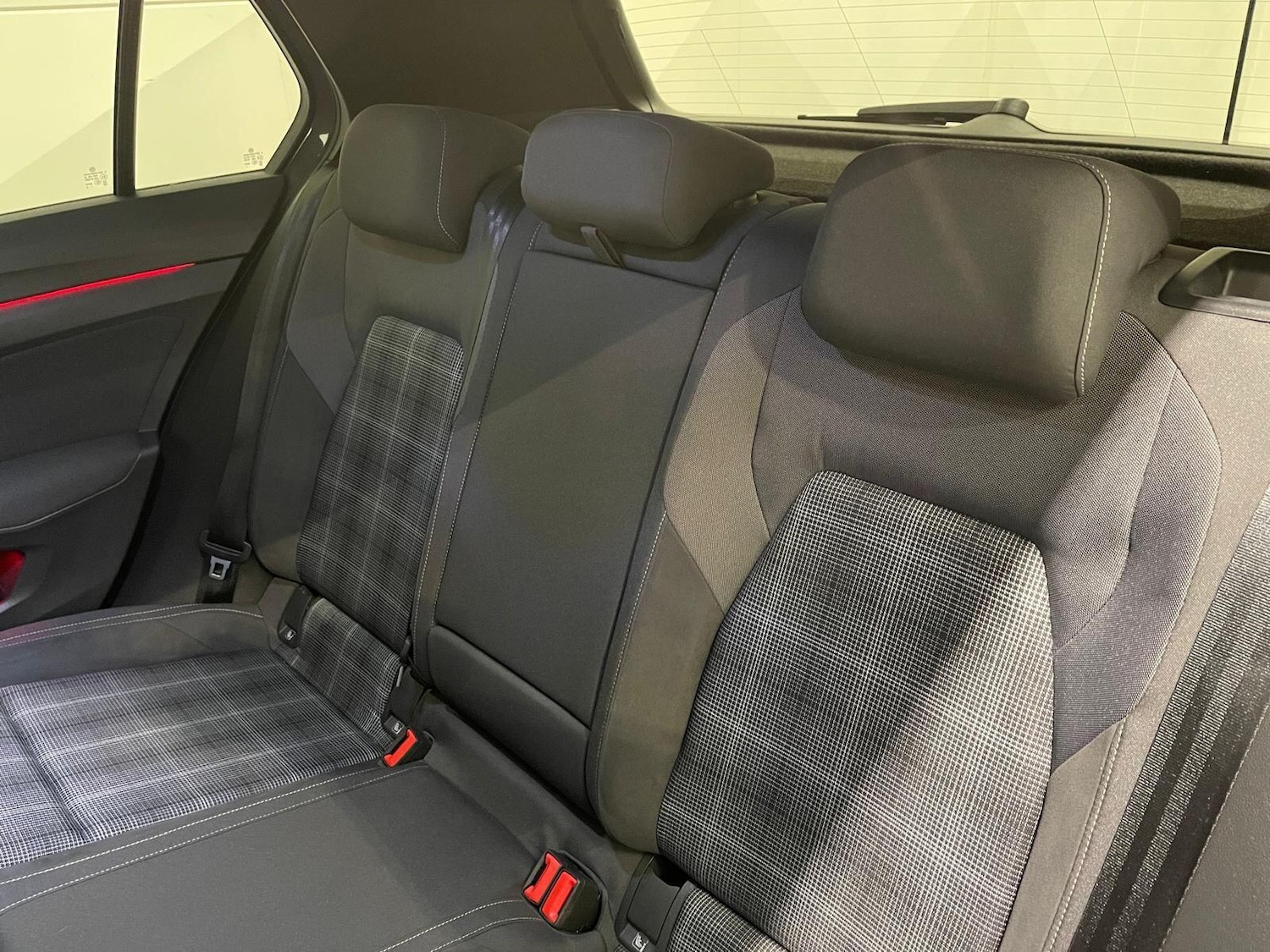 Used Volkswagen Golf 2021 for sale - 76398991: Photo 96