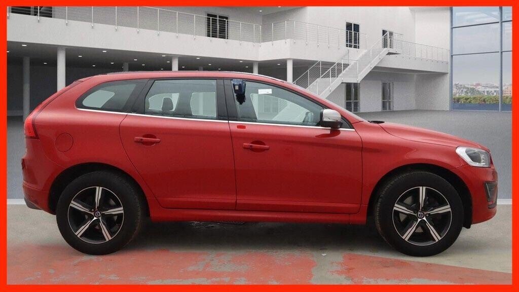 Used Volvo XC60 2017 for sale - 76481991: Photo 2