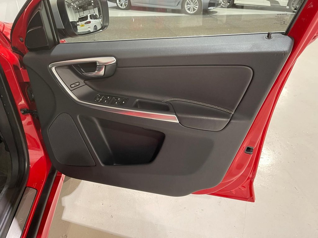 Used Volvo XC60 2017 for sale - 76481991: Photo 23