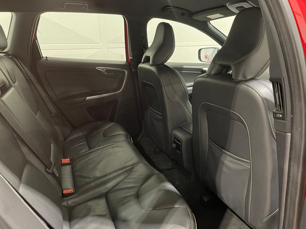 Used Volvo XC60 2017 for sale - 76481991: Photo 31