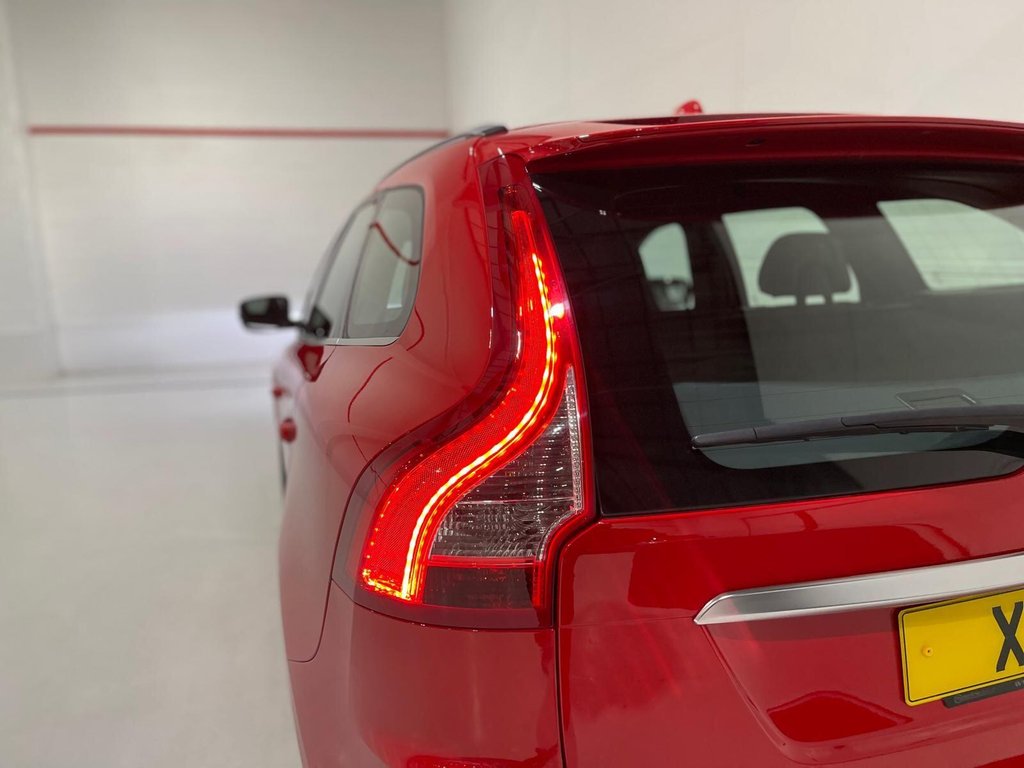 Used Volvo XC60 2017 for sale - 76481991: Photo 44