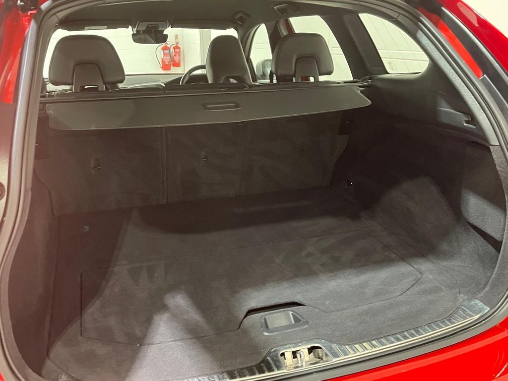 Used Volvo XC60 2017 for sale - 76481991: Photo 47