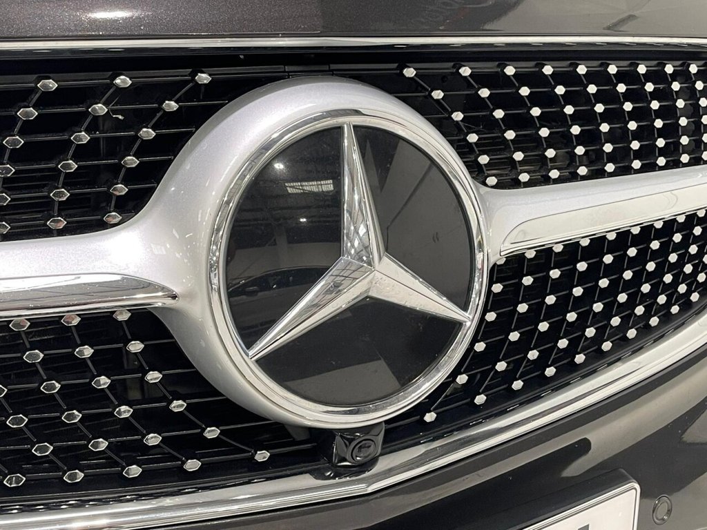 Used Mercedes-Benz V-Class 2022 for sale - 76481513: Photo 48