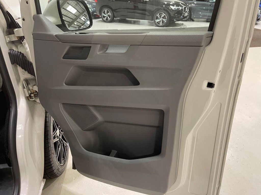 Used Volkswagen Transporter 2021 for sale - 77275801: Photo 20
