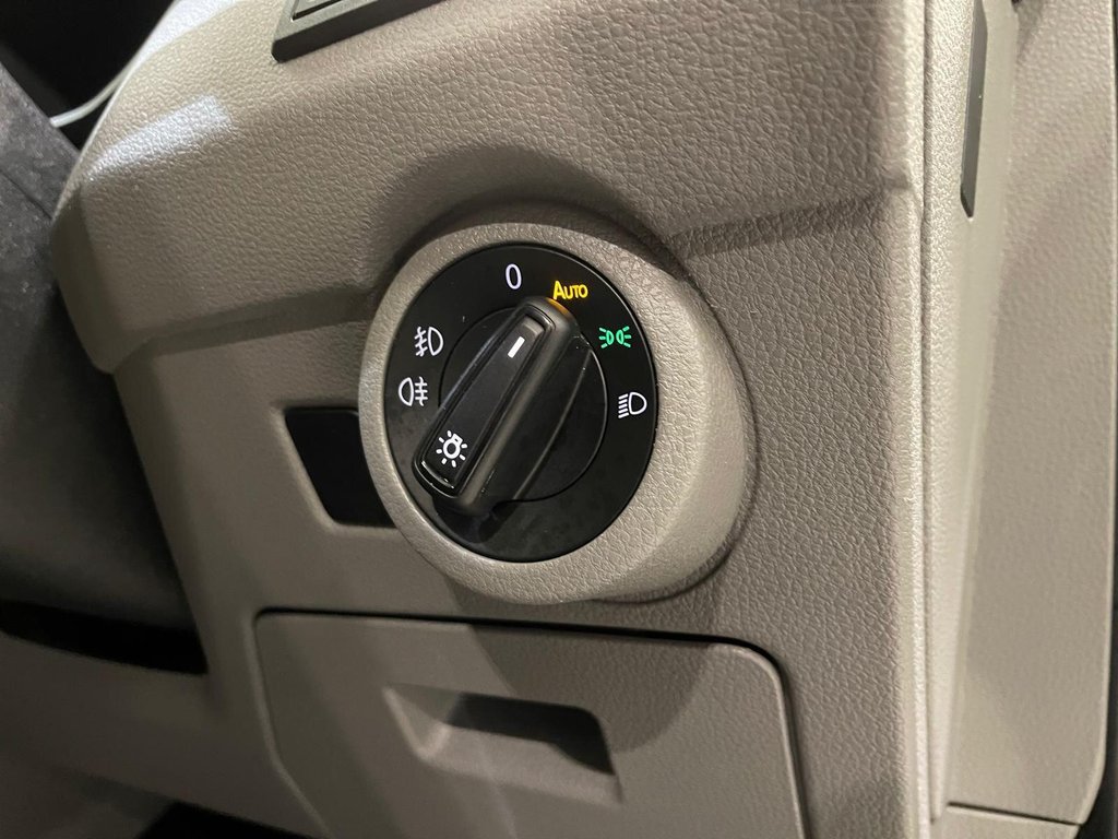 Used Volkswagen Transporter 2021 for sale - 77275801: Photo 22