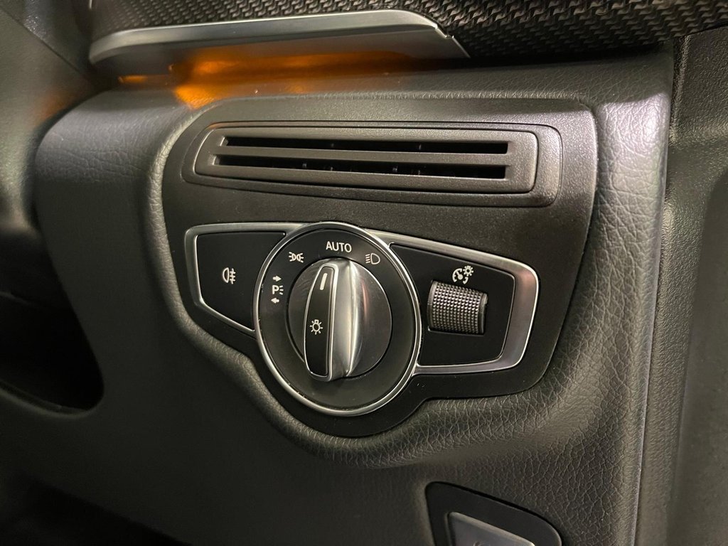 Used Mercedes-Benz V-Class 2022 for sale - 77521490: Photo 25