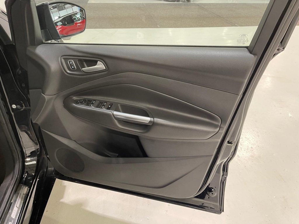 Used Ford Kuga 2018 for sale - 76900541: Photo 25