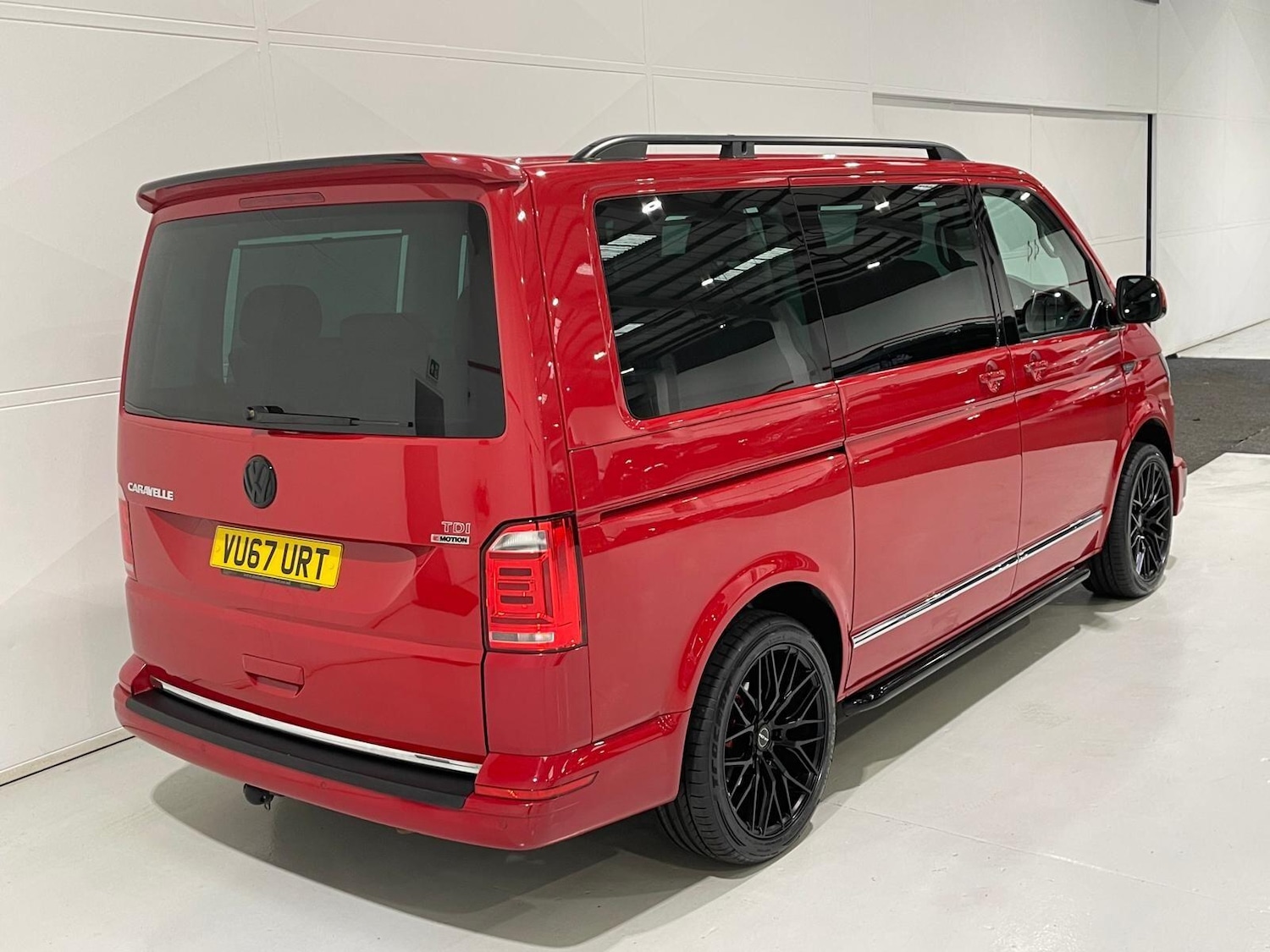 Used Volkswagen Caravelle 2017 for sale - 76399111: Photo 30