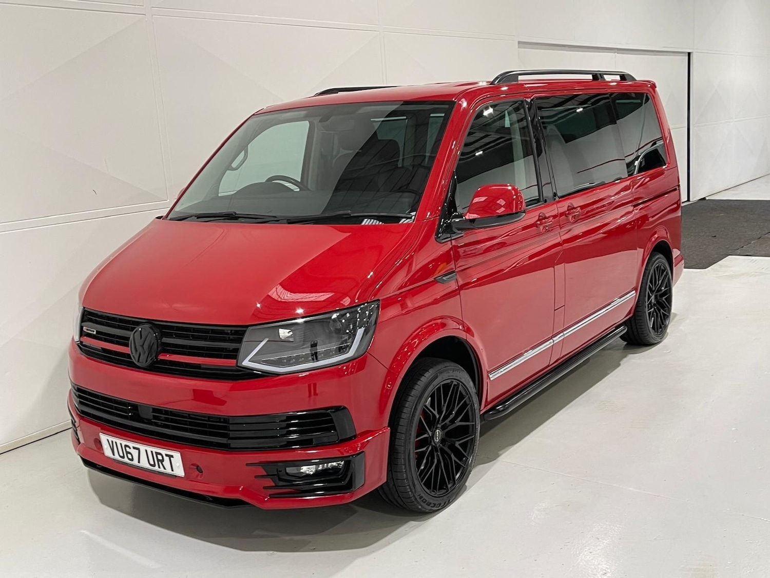Used Volkswagen Caravelle 2017 for sale - 76399111: Photo 32