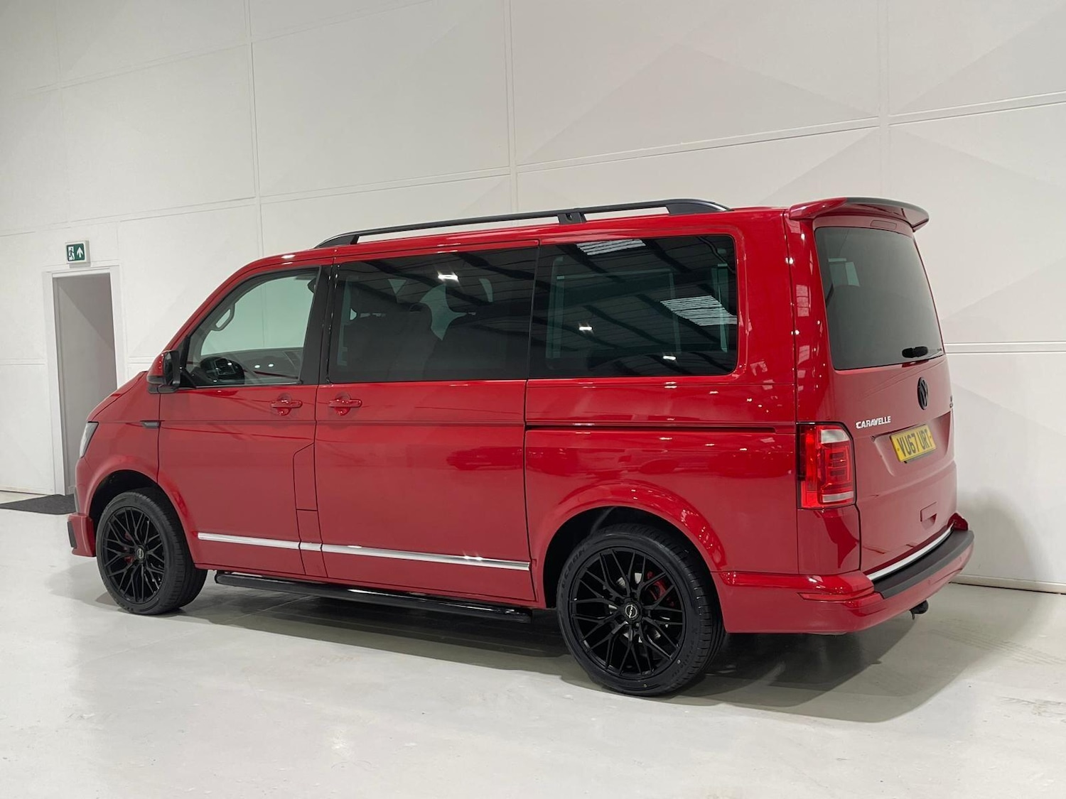 Used Volkswagen Caravelle 2017 for sale - 76399111: Photo 61