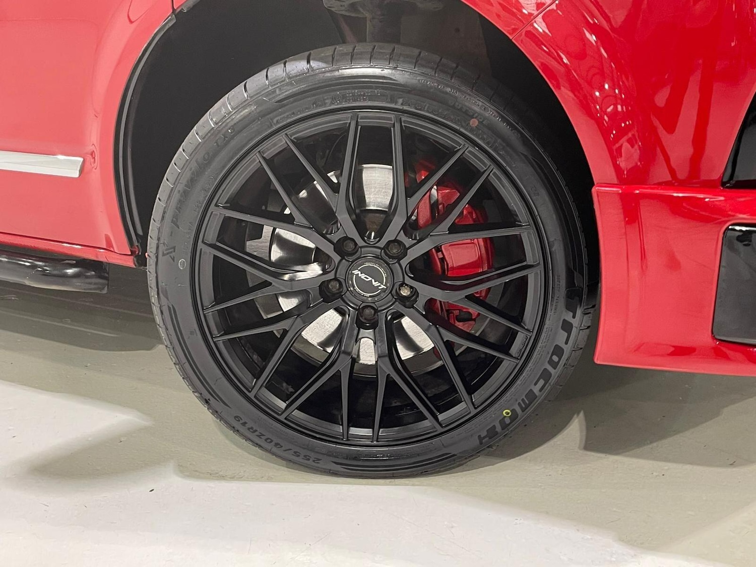 Used Volkswagen Caravelle 2017 for sale - 76399111: Photo 92