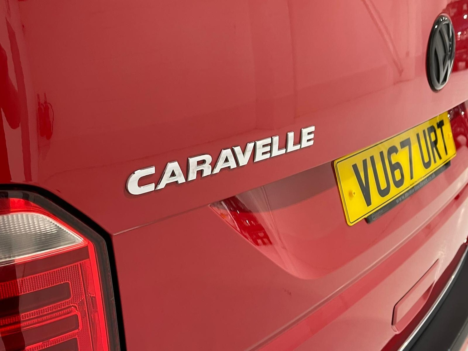 Used Volkswagen Caravelle 2017 for sale - 76399111: Photo 95